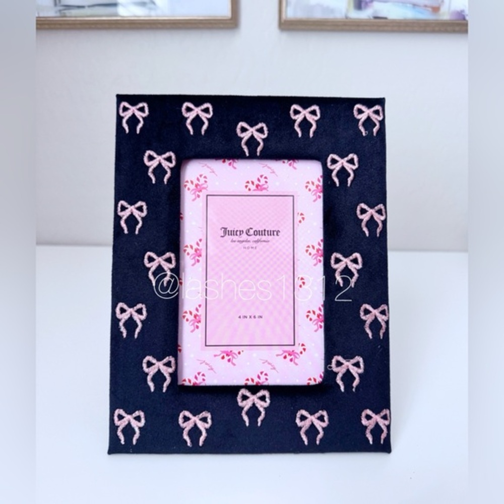 Juicy Couture Black Frame with Pink Bows